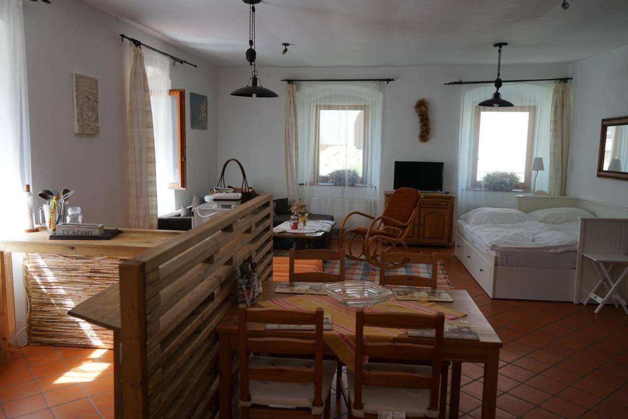 Apartmány Statek Číměř Exteriér fotografie